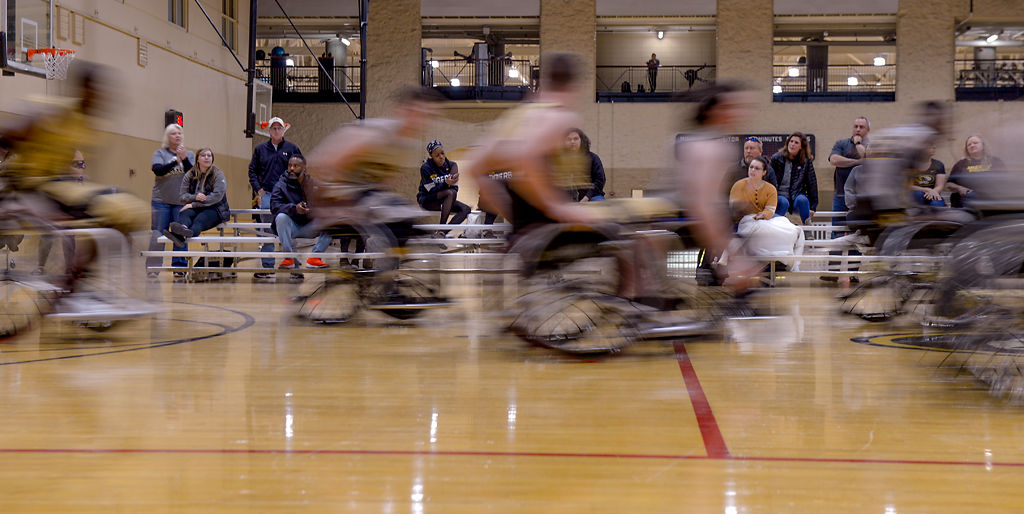 Missouri and Southwest Minnesota State University wheelchair basketball teams race